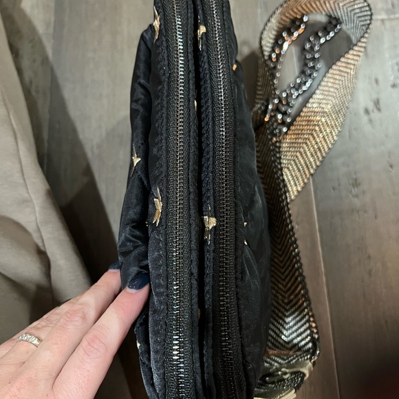 Mz Wallace Bowery crossbody in star print - Picture 12 of 16